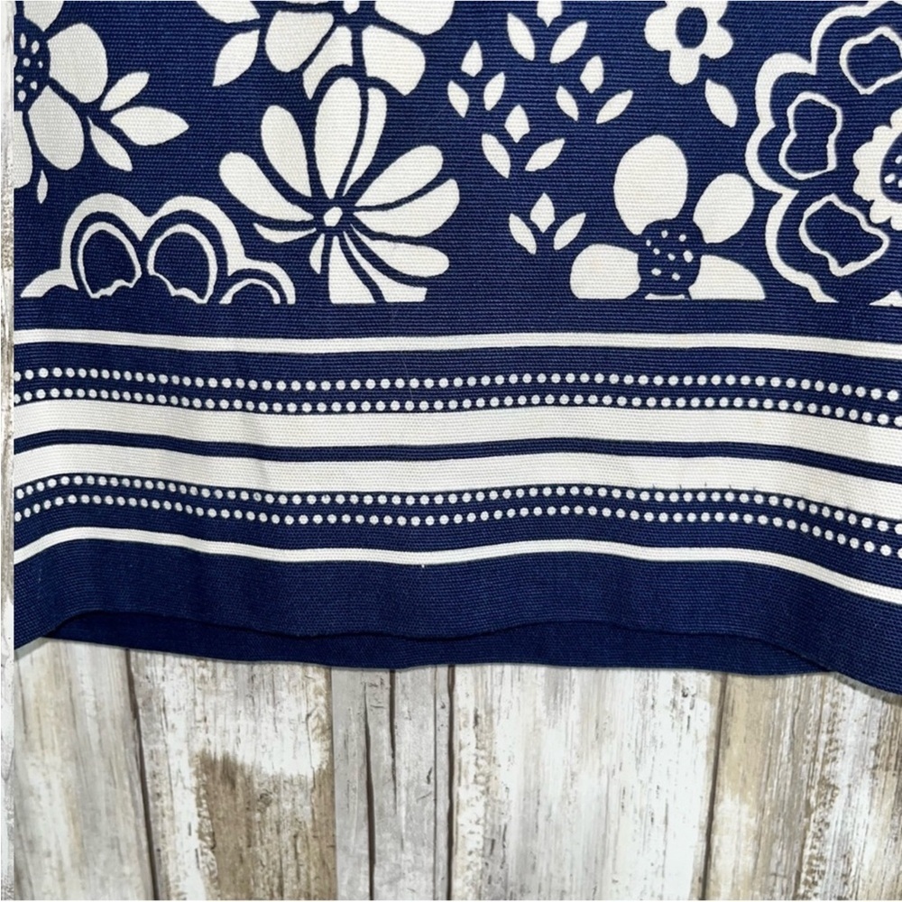 Talbots Blue Floral A Line Skirt - Picture 3 of 5